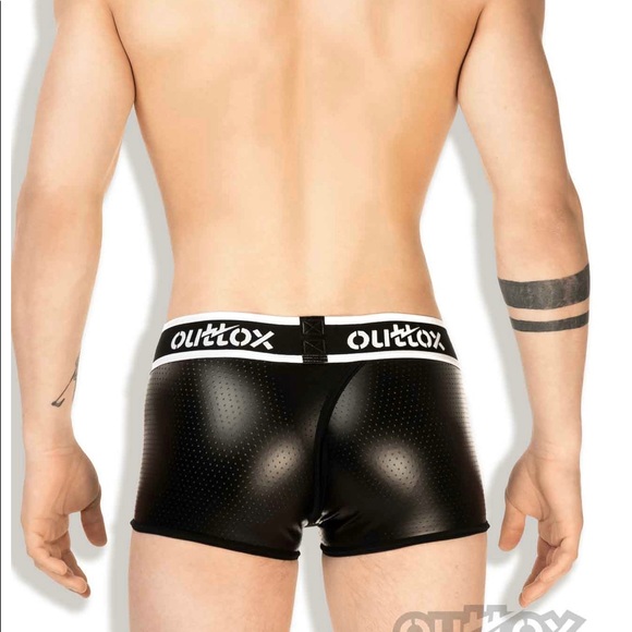 Outtox Black Wrap Rear Trunks-TR141-90-M. - Picture 3 of 4